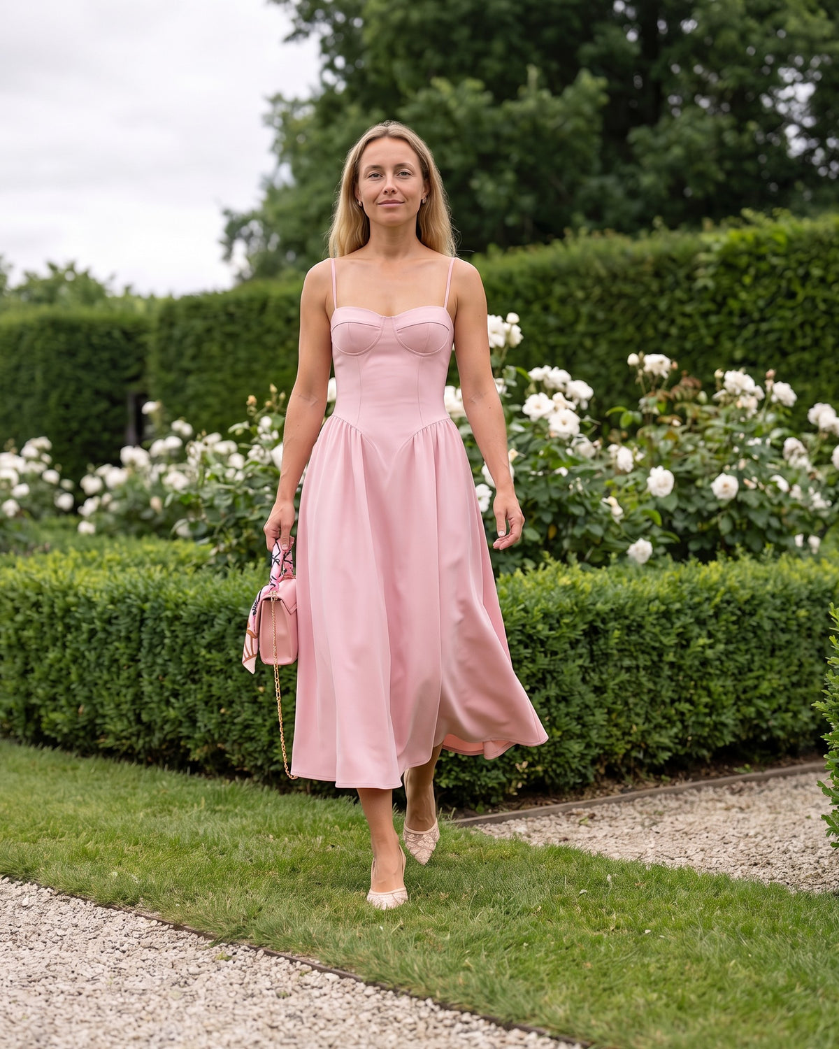 The Pink Corset Look